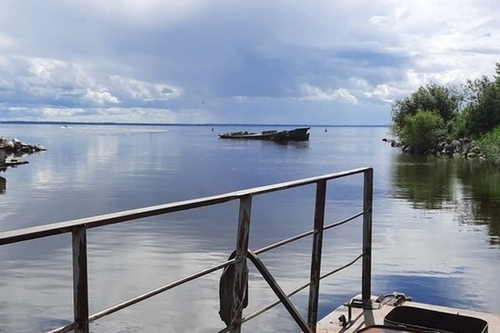 Транспортная прокуратура обязала чиновников реконструировать причал в Толбице